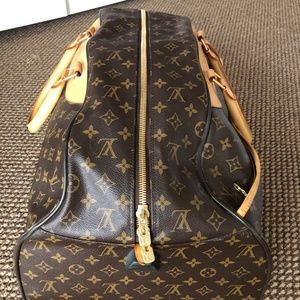 LOUIS VUITTON EOLE 50 MONOGRAM ROLLING DUFFEL BAG